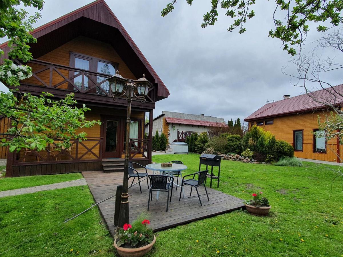 Brivdienu Maja Amrai Ventspils Exterior foto